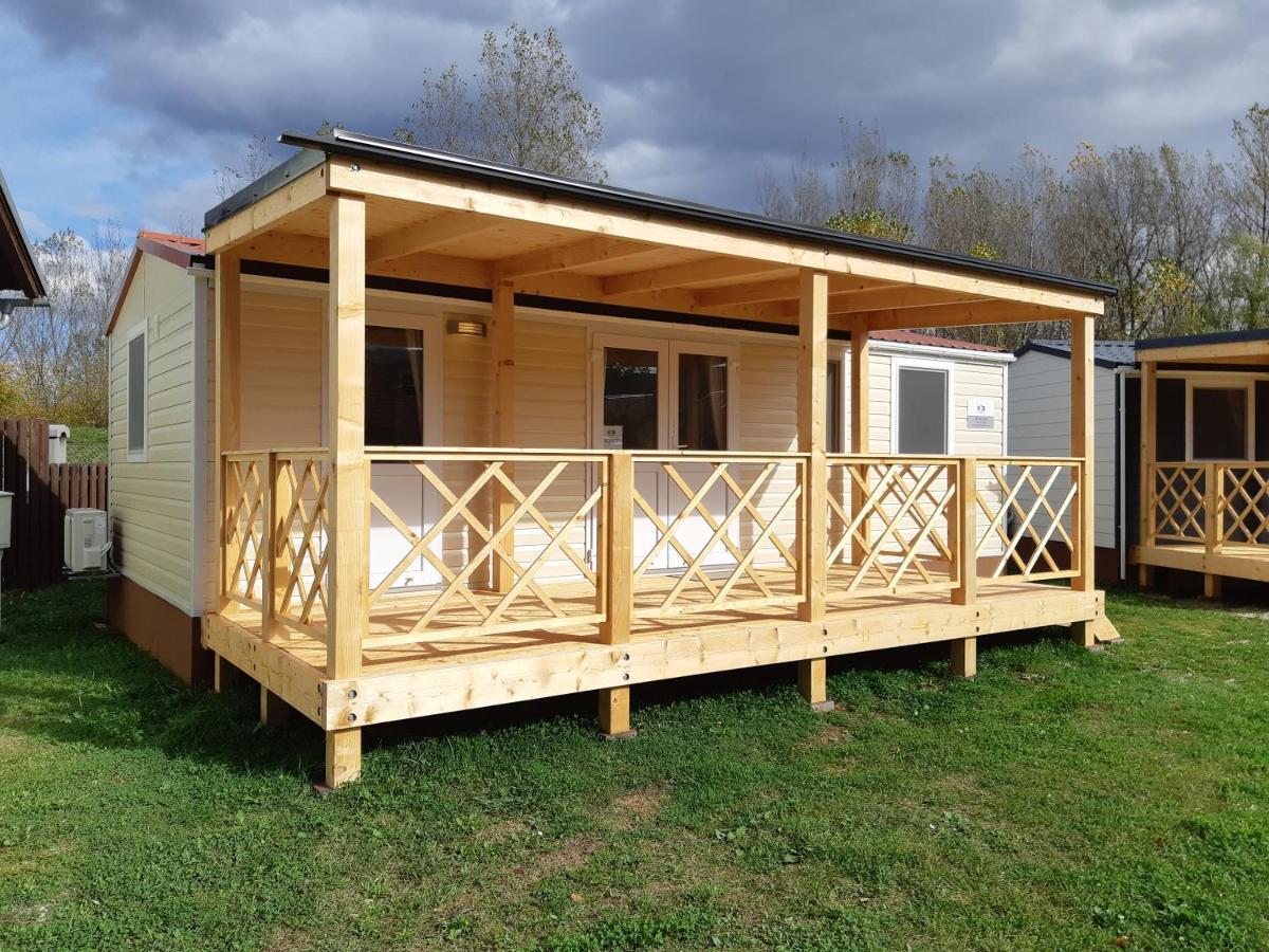 Mobile Homes And Apartment - Terme Catez Catez ob Savi Exteriér fotografie