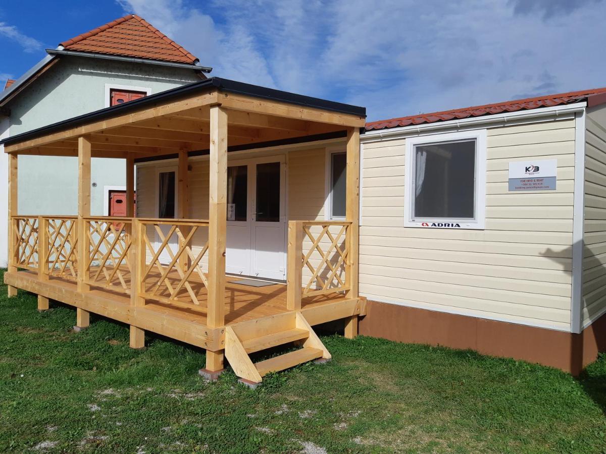 Mobile Homes And Apartment - Terme Catez Catez ob Savi Exteriér fotografie